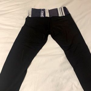 Lululemon reversible leggings